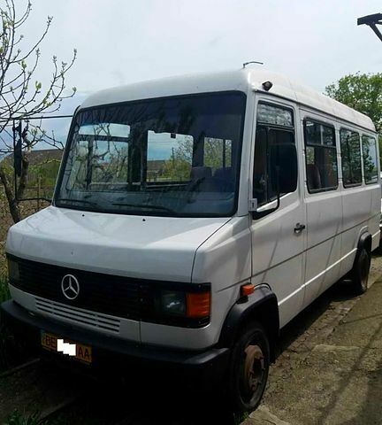 Мерседес T2, объемом двигателя 3 л и пробегом 570 тыс. км за 4000 $, фото 1 на Automoto.ua