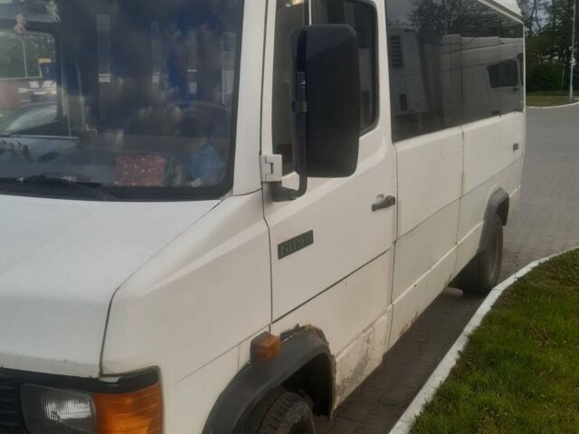 Мерседес T2, об'ємом двигуна 4 л та пробігом 100 тис. км за 3500 $, фото 1 на Automoto.ua