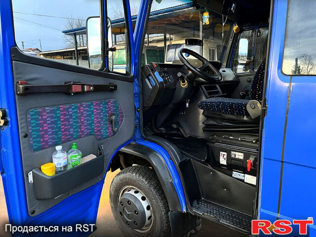 Синий Мерседес T2, объемом двигателя 4 л и пробегом 0 тыс. км за 6900 $, фото 1 на Automoto.ua