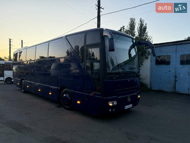 Синий Мерседес Туризмо, объемом двигателя 14 л и пробегом 150 тыс. км за 18900 $, фото 1 на Automoto.ua
