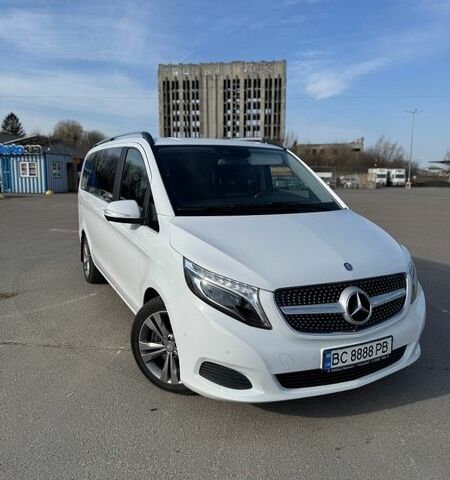 Белый Мерседес В-Класс, объемом двигателя 2.14 л и пробегом 308 тыс. км за 32000 $, фото 1 на Automoto.ua