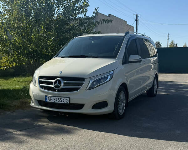 Бежевий Мерседес В-Клас, об'ємом двигуна 2.2 л та пробігом 225 тис. км за 31500 $, фото 1 на Automoto.ua