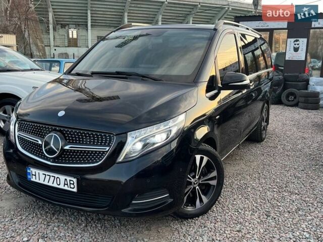 Чорний Мерседес В-Клас, об'ємом двигуна 2.2 л та пробігом 151 тис. км за 36999 $, фото 1 на Automoto.ua