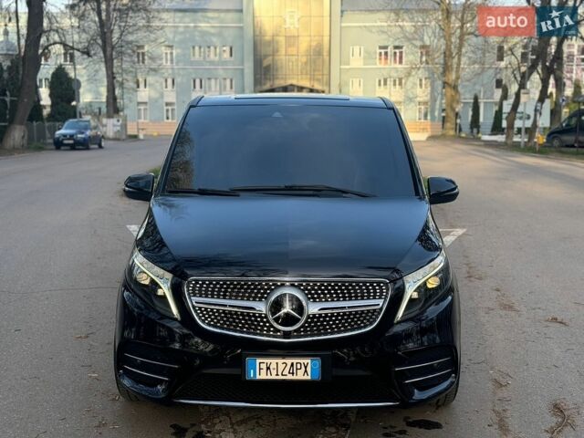 Черный Мерседес В-Класс, объемом двигателя 2.2 л и пробегом 235 тыс. км за 39500 $, фото 1 на Automoto.ua