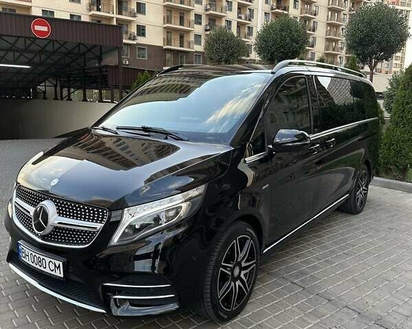 Черный Мерседес В-Класс, объемом двигателя 2.1 л и пробегом 131 тыс. км за 58000 $, фото 1 на Automoto.ua