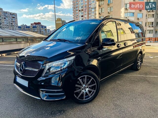 Черный Мерседес В-Класс, объемом двигателя 2.14 л и пробегом 152 тыс. км за 49950 $, фото 1 на Automoto.ua