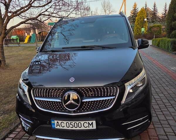 Чорний Мерседес В-Клас, об'ємом двигуна 2.14 л та пробігом 174 тис. км за 52900 $, фото 1 на Automoto.ua