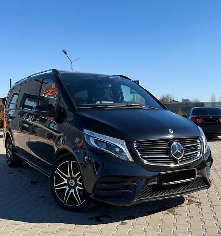 Черный Мерседес В-Класс, объемом двигателя 2.14 л и пробегом 156 тыс. км за 64900 $, фото 1 на Automoto.ua