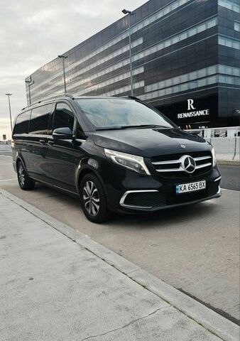 Чорний Мерседес В-Клас, об'ємом двигуна 1.95 л та пробігом 205 тис. км за 78000 $, фото 1 на Automoto.ua