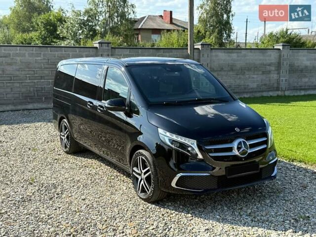 Черный Мерседес В-Класс, объемом двигателя 1.9 л и пробегом 173 тыс. км за 77777 $, фото 1 на Automoto.ua