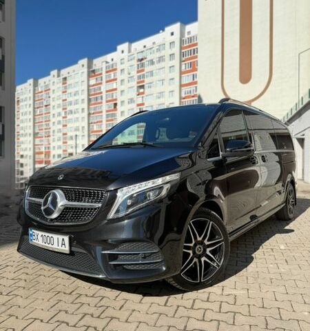 Черный Мерседес В-Класс, объемом двигателя 2 л и пробегом 35 тыс. км за 78999 $, фото 1 на Automoto.ua