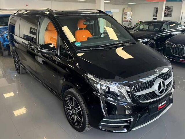 Черный Мерседес В-Класс, объемом двигателя 2.14 л и пробегом 18 тыс. км за 144000 $, фото 1 на Automoto.ua