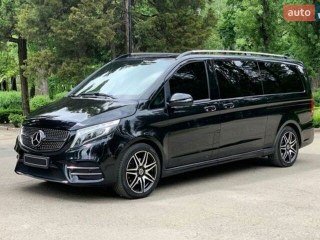 Черный Мерседес В-Класс, объемом двигателя 1.95 л и пробегом 67 тыс. км за 90000 $, фото 1 на Automoto.ua