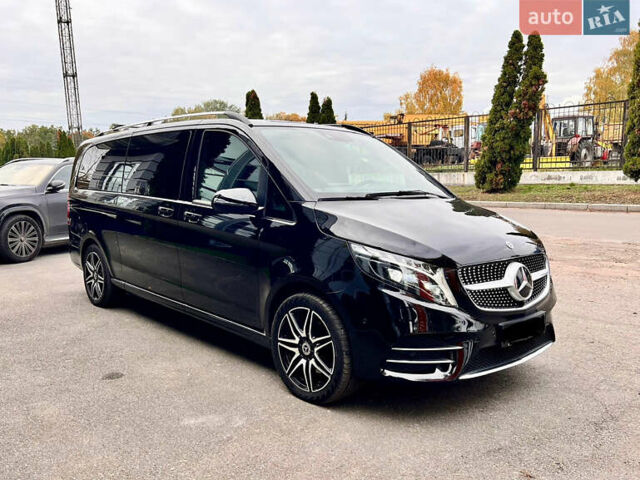 Чорний Мерседес В-Клас, об'ємом двигуна 1.95 л та пробігом 28 тис. км за 122000 $, фото 1 на Automoto.ua
