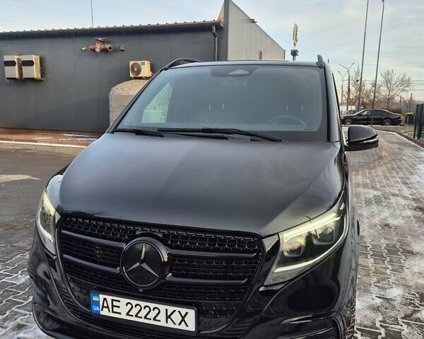 Черный Мерседес В-Класс, объемом двигателя 1.95 л и пробегом 57 тыс. км за 108500 $, фото 1 на Automoto.ua