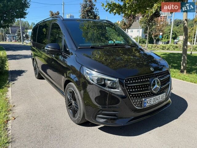 Чорний Мерседес В-Клас, об'ємом двигуна 1.95 л та пробігом 58 тис. км за 102000 $, фото 1 на Automoto.ua