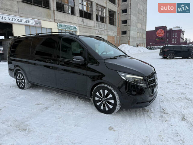 Черный Мерседес В-Класс, объемом двигателя 1.9 л и пробегом 55 тыс. км за 105900 $, фото 1 на Automoto.ua