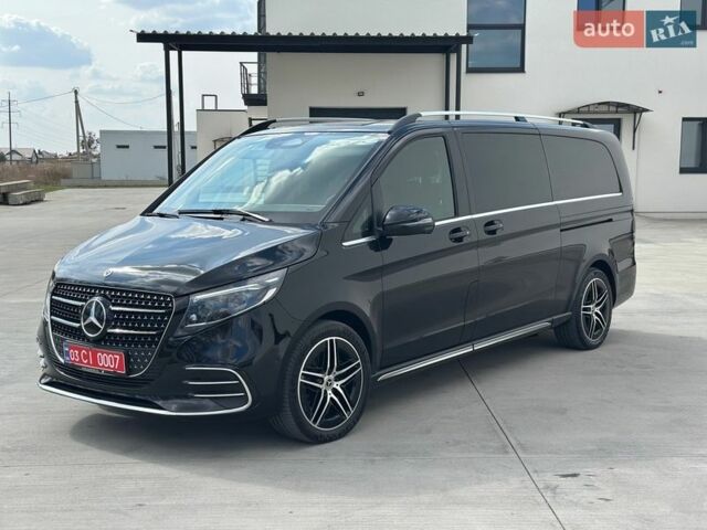 Чорний Мерседес В-Клас, об'ємом двигуна 2.14 л та пробігом 38 тис. км за 112800 $, фото 1 на Automoto.ua