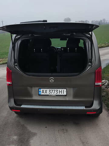 Коричневый Мерседес В-Класс, объемом двигателя 2.2 л и пробегом 217 тыс. км за 33000 $, фото 1 на Automoto.ua