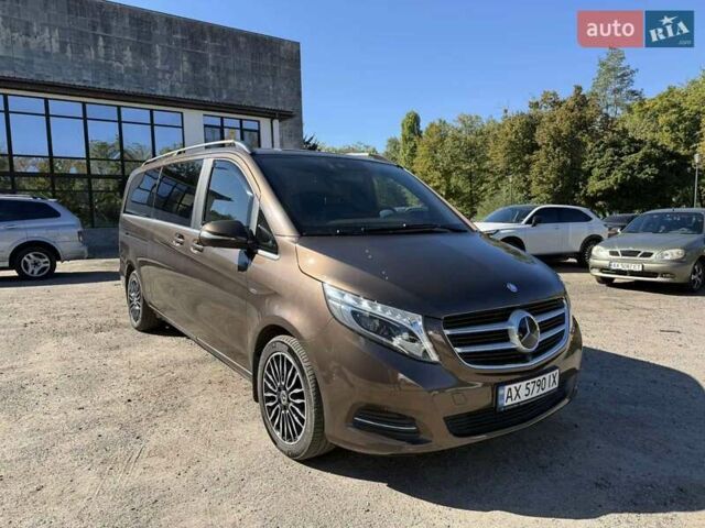 Коричневый Мерседес В-Класс, объемом двигателя 2.14 л и пробегом 67 тыс. км за 51900 $, фото 1 на Automoto.ua