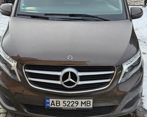 Коричневий Мерседес В-Клас, об'ємом двигуна 2.14 л та пробігом 336 тис. км за 33000 $, фото 1 на Automoto.ua