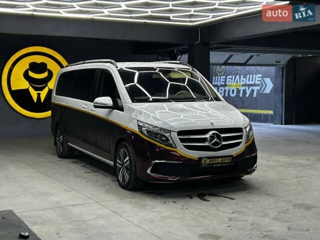 Красный Мерседес В-Класс, объемом двигателя 2 л и пробегом 82 тыс. км за 76999 $, фото 1 на Automoto.ua