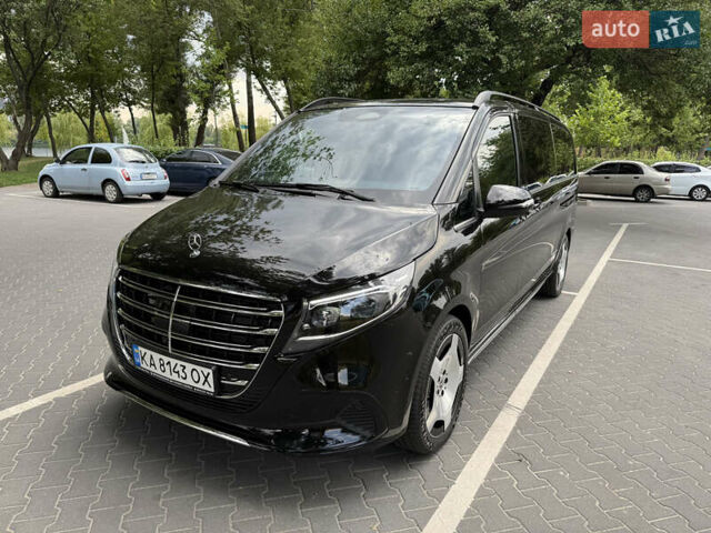 Мерседес В-Класс, объемом двигателя 2.1 л и пробегом 3 тыс. км за 168000 $, фото 1 на Automoto.ua