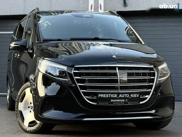 Мерседес В-Класс, объемом двигателя 2 л и пробегом 1 тыс. км за 159000 $, фото 1 на Automoto.ua