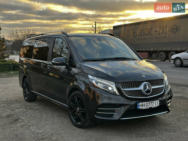 Сірий Мерседес В-Клас, об'ємом двигуна 1.9 л та пробігом 98 тис. км за 69000 $, фото 1 на Automoto.ua