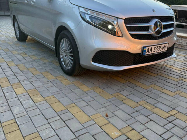 Сірий Мерседес В-Клас, об'ємом двигуна 2 л та пробігом 86 тис. км за 63900 $, фото 1 на Automoto.ua
