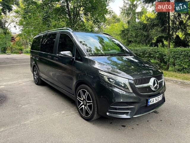 Сірий Мерседес В-Клас, об'ємом двигуна 1.95 л та пробігом 216 тис. км за 56000 $, фото 1 на Automoto.ua