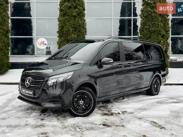 Сірий Мерседес В-Клас, об'ємом двигуна 2.14 л та пробігом 5 тис. км за 123999 $, фото 1 на Automoto.ua