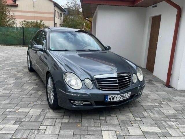 Серый Мерседес В-Класс, объемом двигателя 0 л и пробегом 231 тыс. км за 2300 $, фото 1 на Automoto.ua