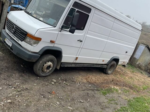 Белый Мерседес Варио, объемом двигателя 4.3 л и пробегом 600 тыс. км за 9999 $, фото 1 на Automoto.ua