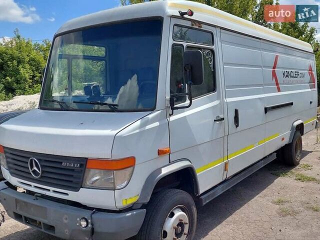 Белый Мерседес Варио, объемом двигателя 4.3 л и пробегом 260 тыс. км за 15000 $, фото 1 на Automoto.ua