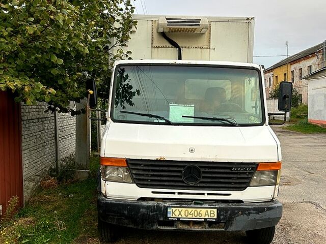 Білий Мерседес Варіо, об'ємом двигуна 2.9 л та пробігом 100 тис. км за 5200 $, фото 1 на Automoto.ua