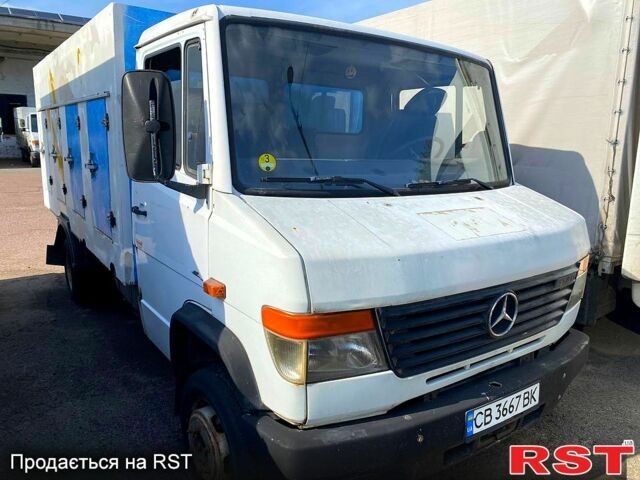 Белый Мерседес Варио, объемом двигателя 2.9 л и пробегом 433 тыс. км за 5000 $, фото 1 на Automoto.ua