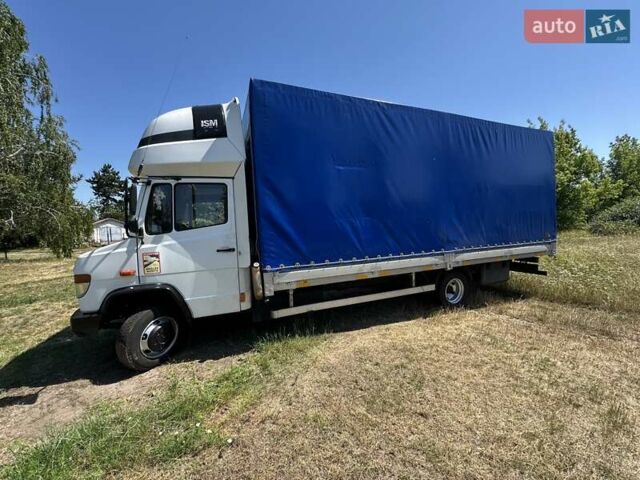 Белый Мерседес Варио, объемом двигателя 4.25 л и пробегом 373 тыс. км за 16000 $, фото 1 на Automoto.ua