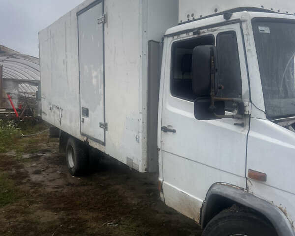 Мерседес Варіо, об'ємом двигуна 0 л та пробігом 602 тис. км за 4600 $, фото 1 на Automoto.ua