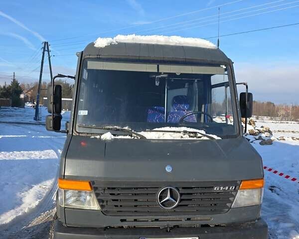 Мерседес Варио, объемом двигателя 4.2 л и пробегом 140 тыс. км за 30800 $, фото 1 на Automoto.ua