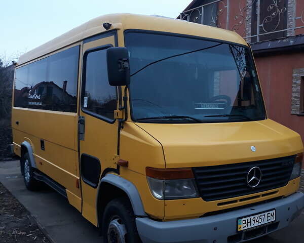 Жовтий Мерседес Варіо, об'ємом двигуна 2.87 л та пробігом 185 тис. км за 6000 $, фото 1 на Automoto.ua