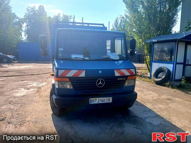 Синій Мерседес Варіо, об'ємом двигуна 4.2 л та пробігом 297 тис. км за 22000 $, фото 1 на Automoto.ua