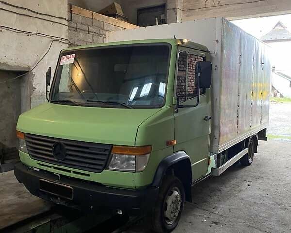 Зеленый Мерседес Варио, объемом двигателя 3.2 л и пробегом 616 тыс. км за 6000 $, фото 1 на Automoto.ua