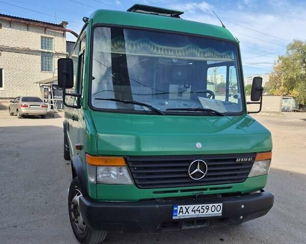 Зелений Мерседес Варіо, об'ємом двигуна 4.25 л та пробігом 320 тис. км за 10000 $, фото 1 на Automoto.ua