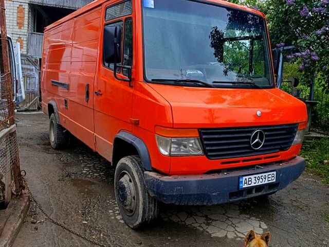 Помаранчевий Мерседес Варіо, об'ємом двигуна 4.3 л та пробігом 340 тис. км за 12500 $, фото 1 на Automoto.ua