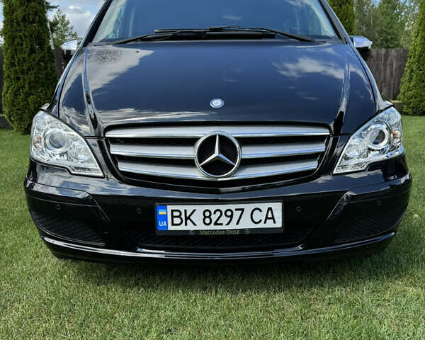 Мерседес Виано 2011 в Сарнах на Automoto.ua Черный Мерседес Виано, объемом двигателя 2.14 л и пробегом 350 тыс. км за 20500 $, фото 1 на Automoto.ua