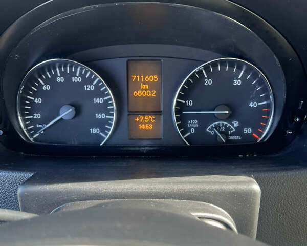 Черный Мерседес Виано, объемом двигателя 2.99 л и пробегом 700 тыс. км за 23500 $, фото 1 на Automoto.ua