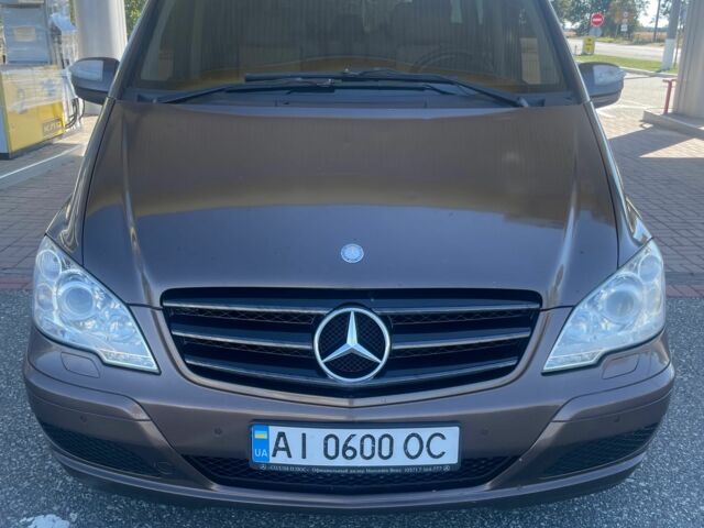 Коричневый Мерседес Виано, объемом двигателя 3 л и пробегом 302 тыс. км за 17000 $, фото 1 на Automoto.ua