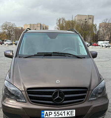 Коричневый Мерседес Виано, объемом двигателя 2.15 л и пробегом 236 тыс. км за 20700 $, фото 1 на Automoto.ua