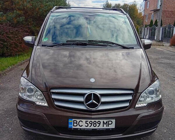 Мерседес Виано, объемом двигателя 2.1 л и пробегом 311 тыс. км за 18500 $, фото 1 на Automoto.ua